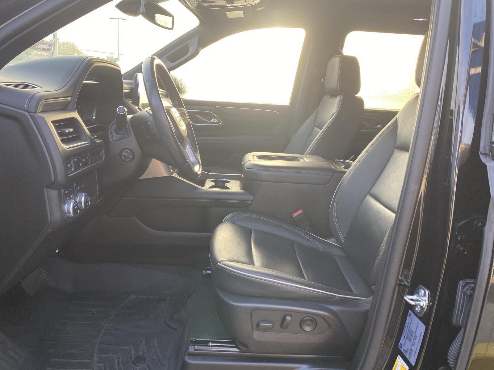 2022 GMC Yukon XL SLT