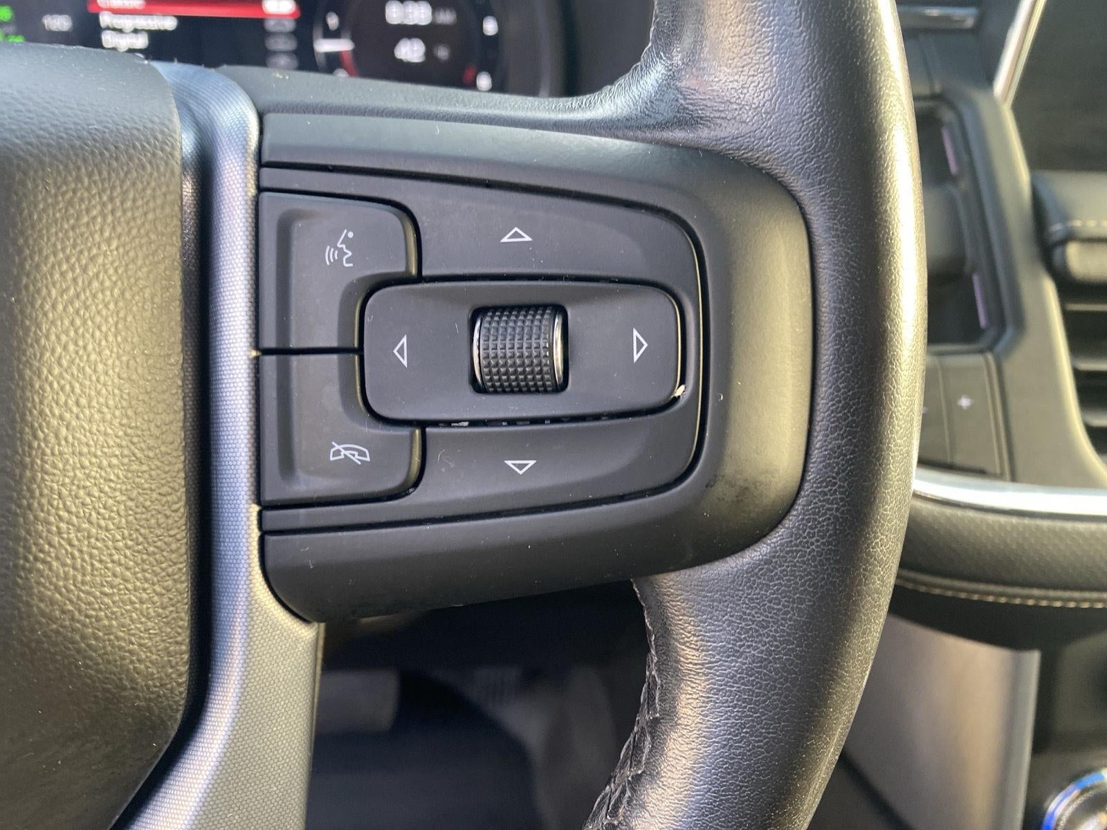 2022 GMC Yukon XL SLT