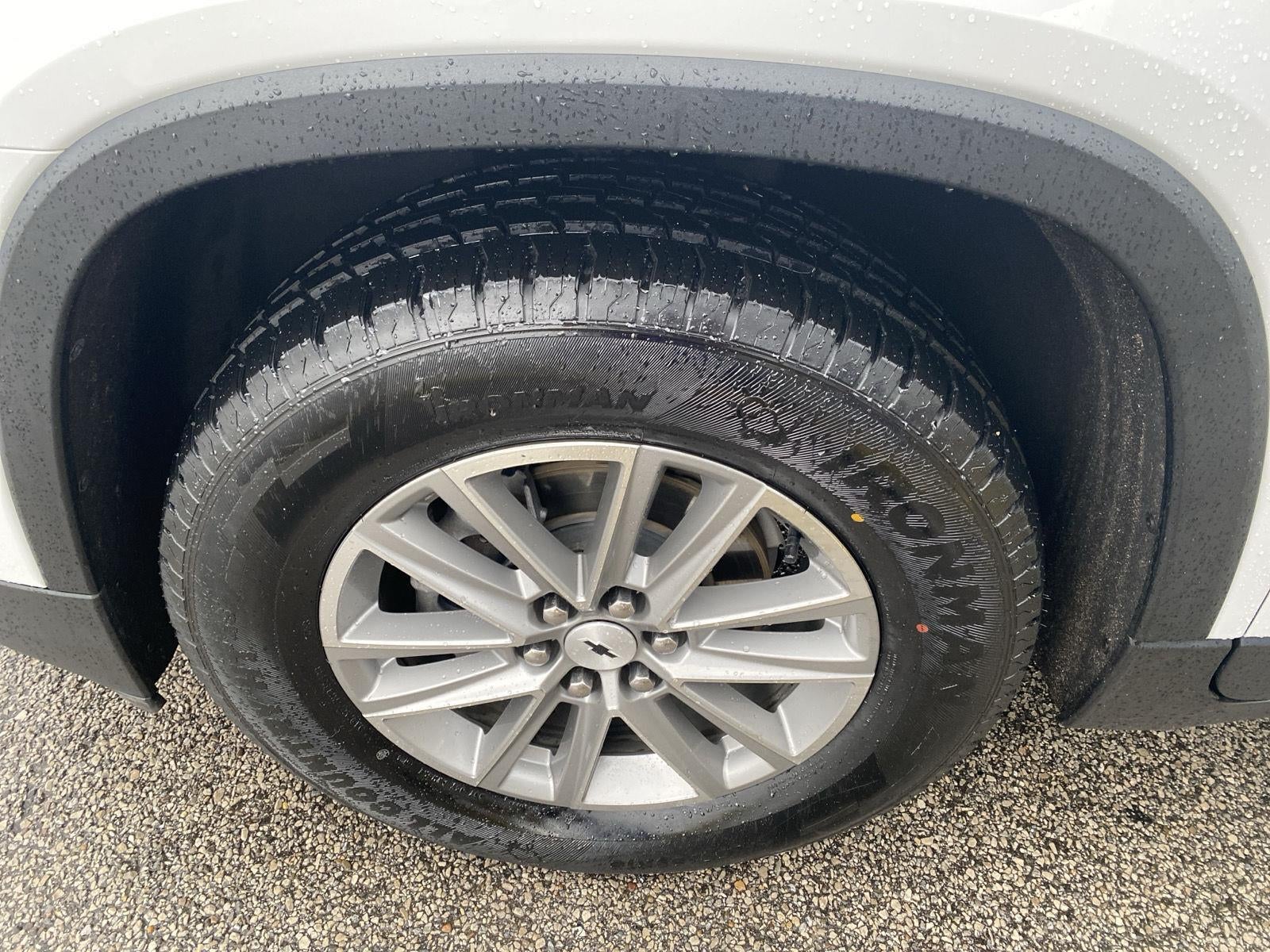 2022 Chevrolet Traverse LT Leather