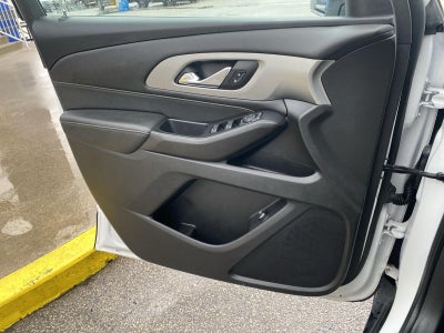 2022 Chevrolet Traverse LT Leather