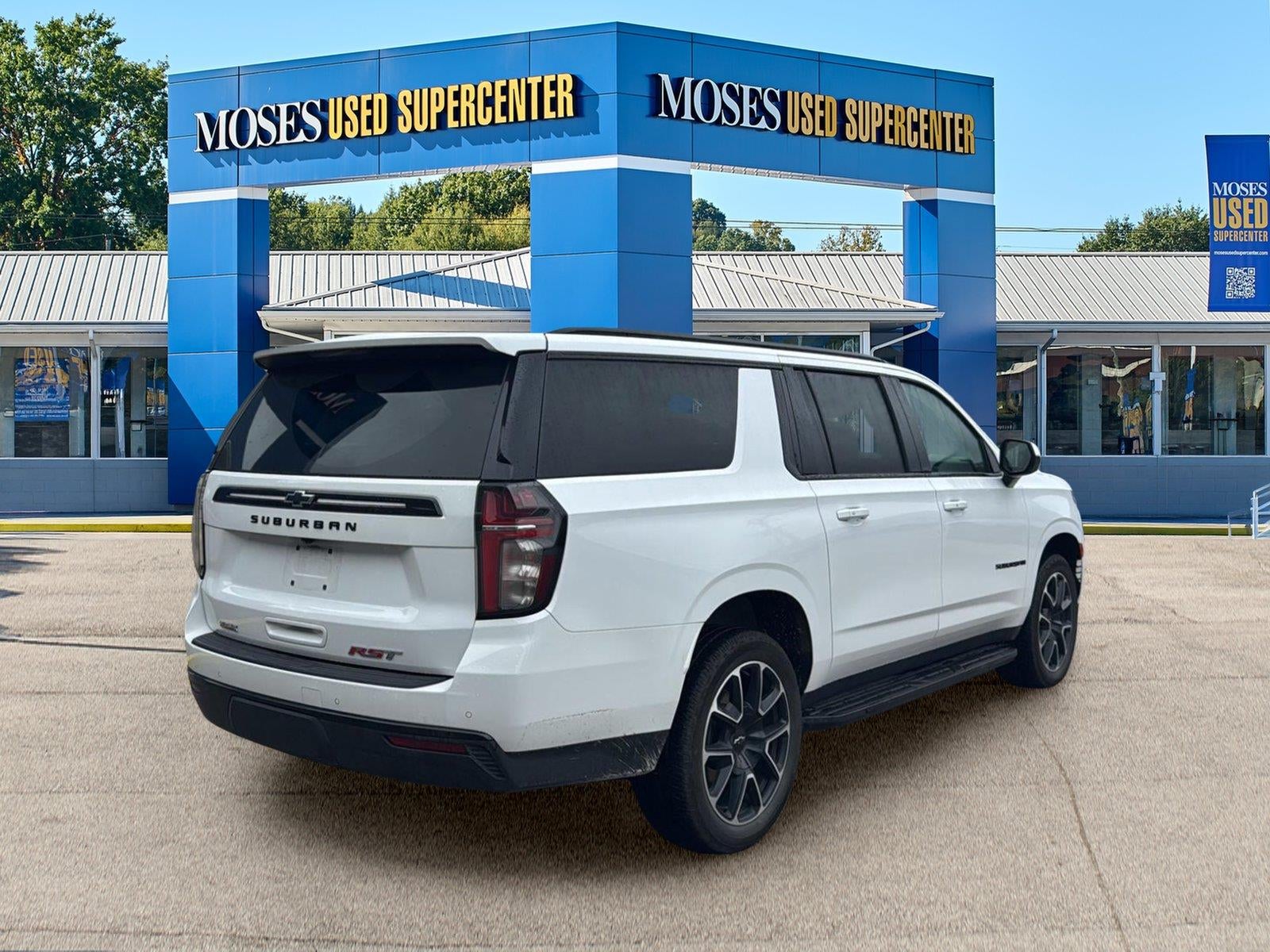 2024 Chevrolet Suburban RST
