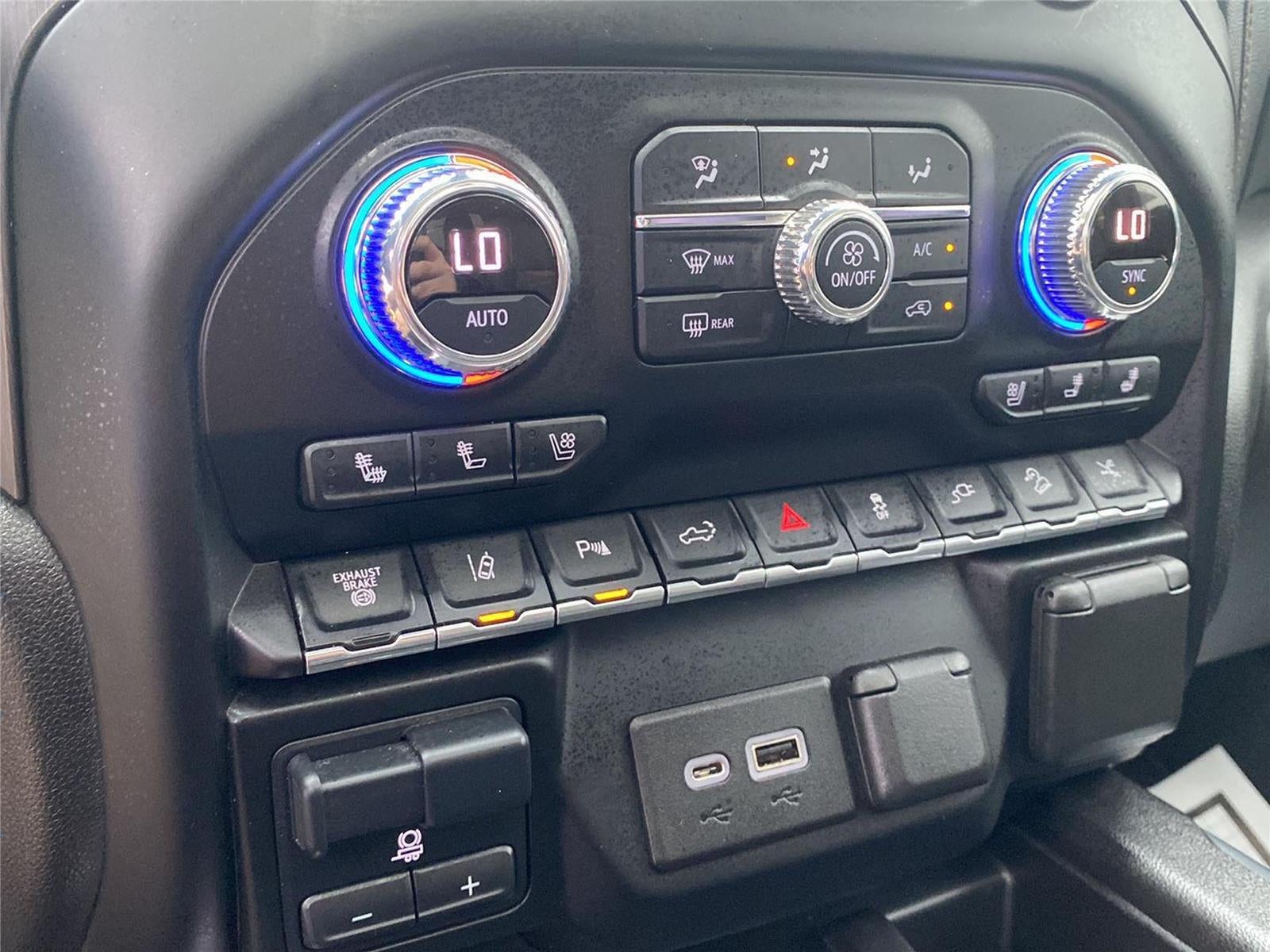 2021 GMC Sierra 3500HD AT4