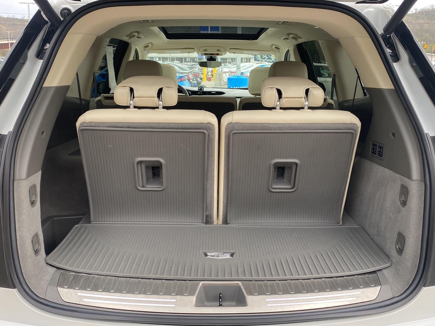 2023 Cadillac XT6 AWD Premium Luxury