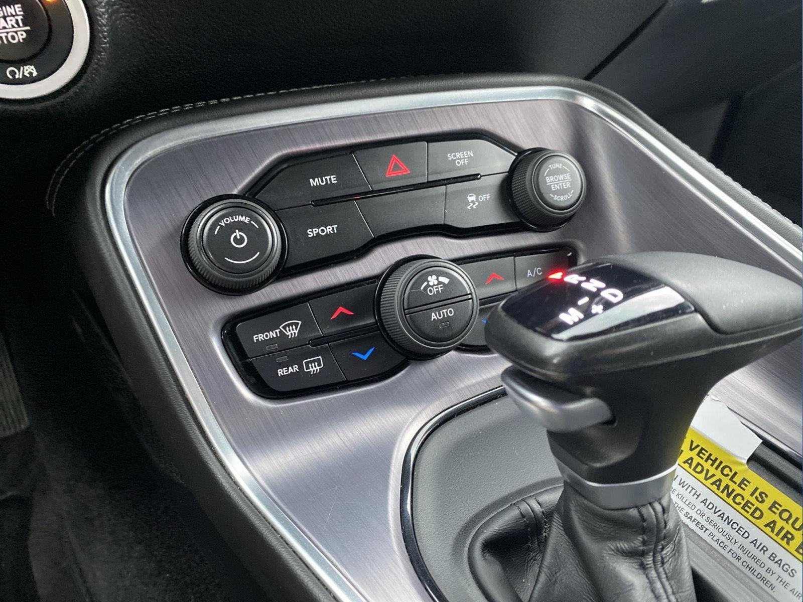 2017 Dodge Challenger SXT