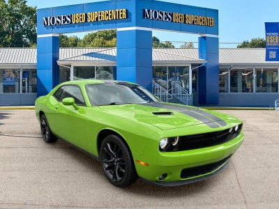 2017 Dodge Challenger SXT