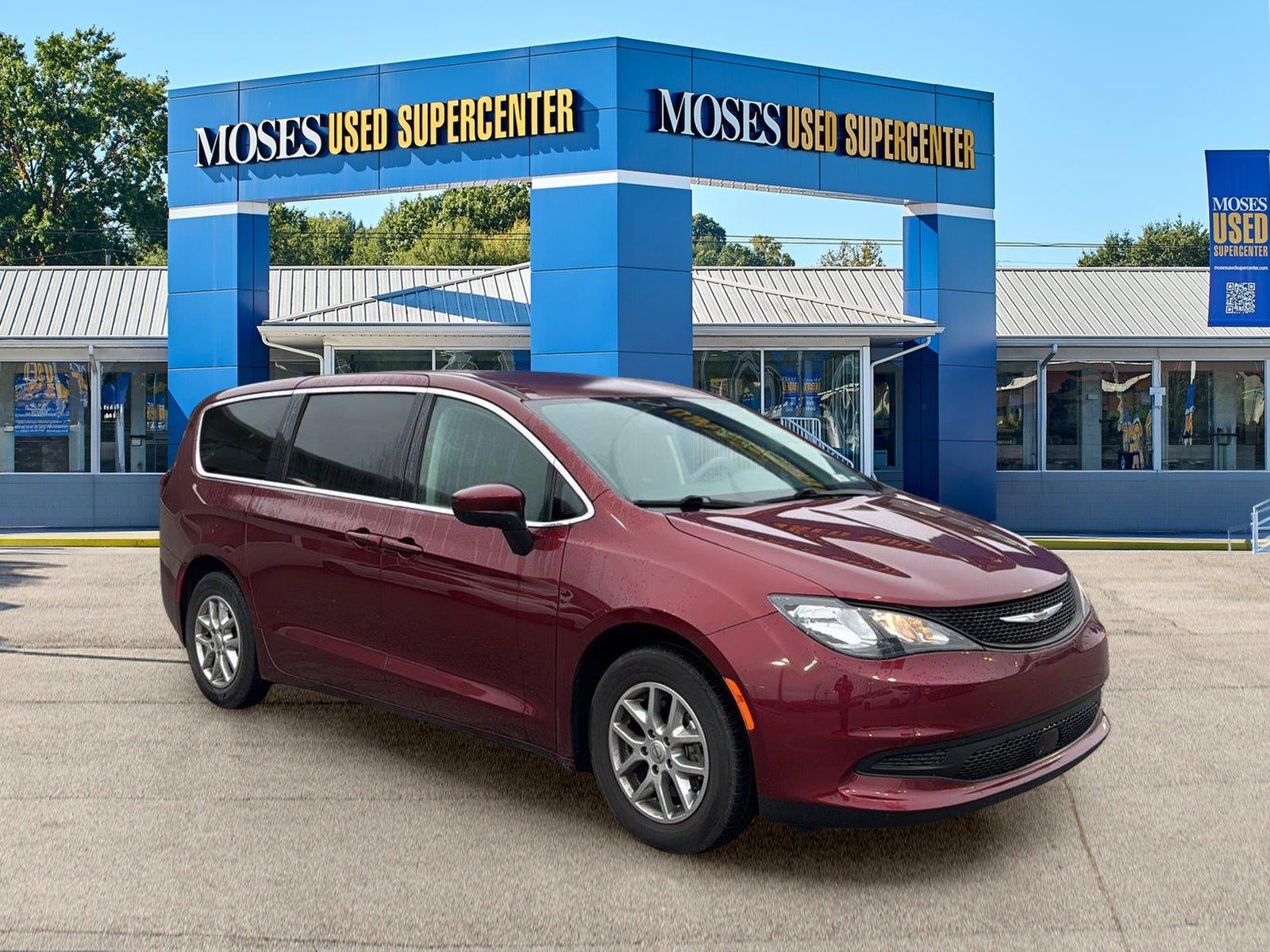 2023 Chrysler Voyager LX
