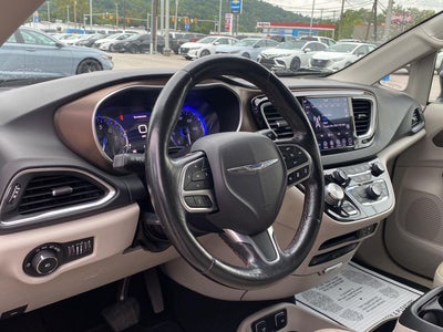 2019 Chrysler Pacifica Touring L Plus
