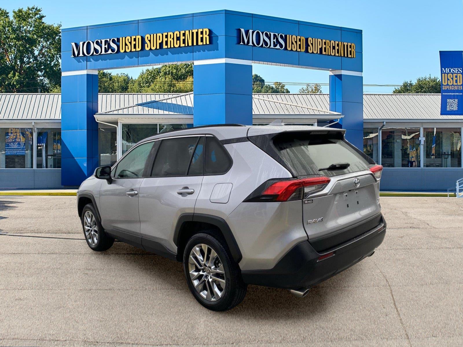 2024 Toyota RAV4 XLE Premium