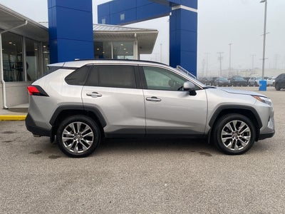 2023 Toyota RAV4 XLE Premium