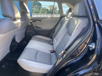 2025 Toyota RAV4 Hybrid XLE Premium