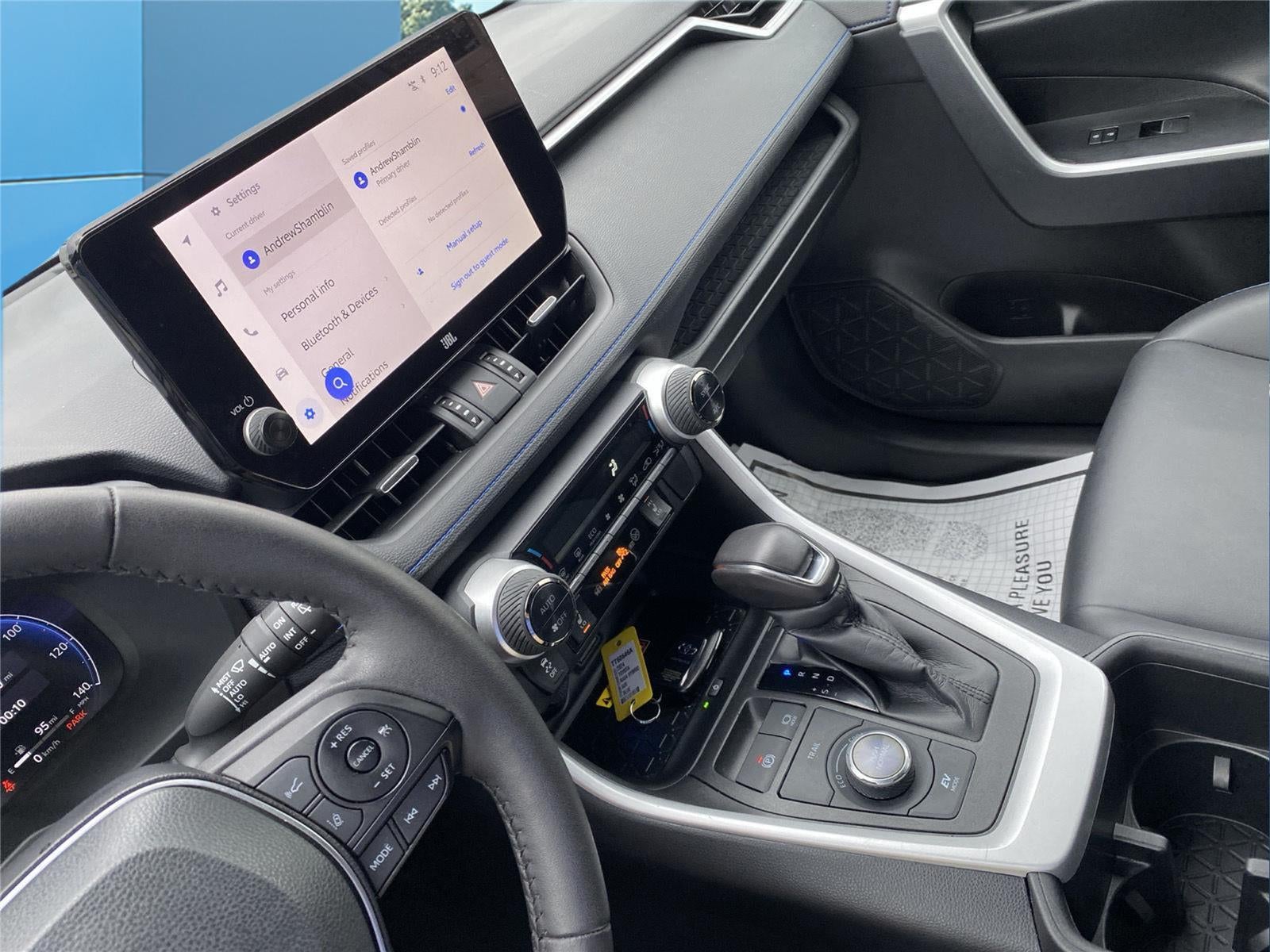 2024 Toyota RAV4 Hybrid XSE