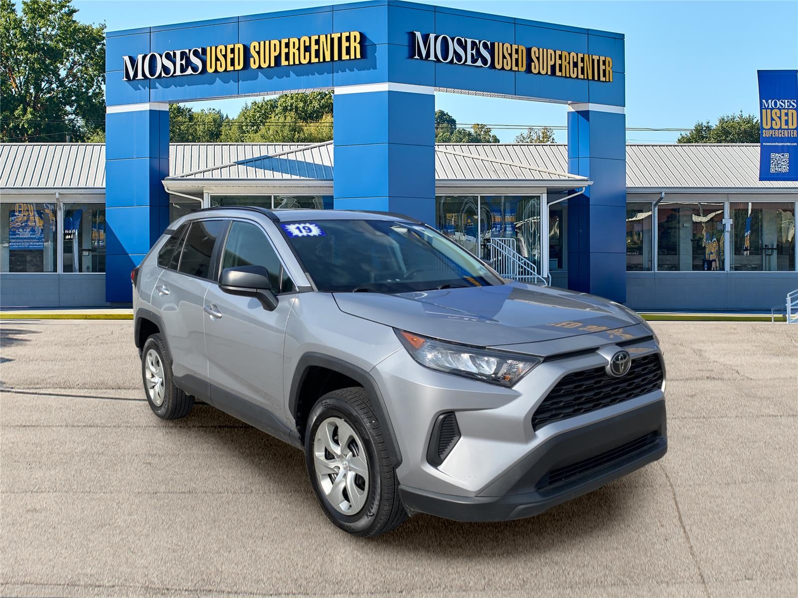 2019 Toyota RAV4 LE