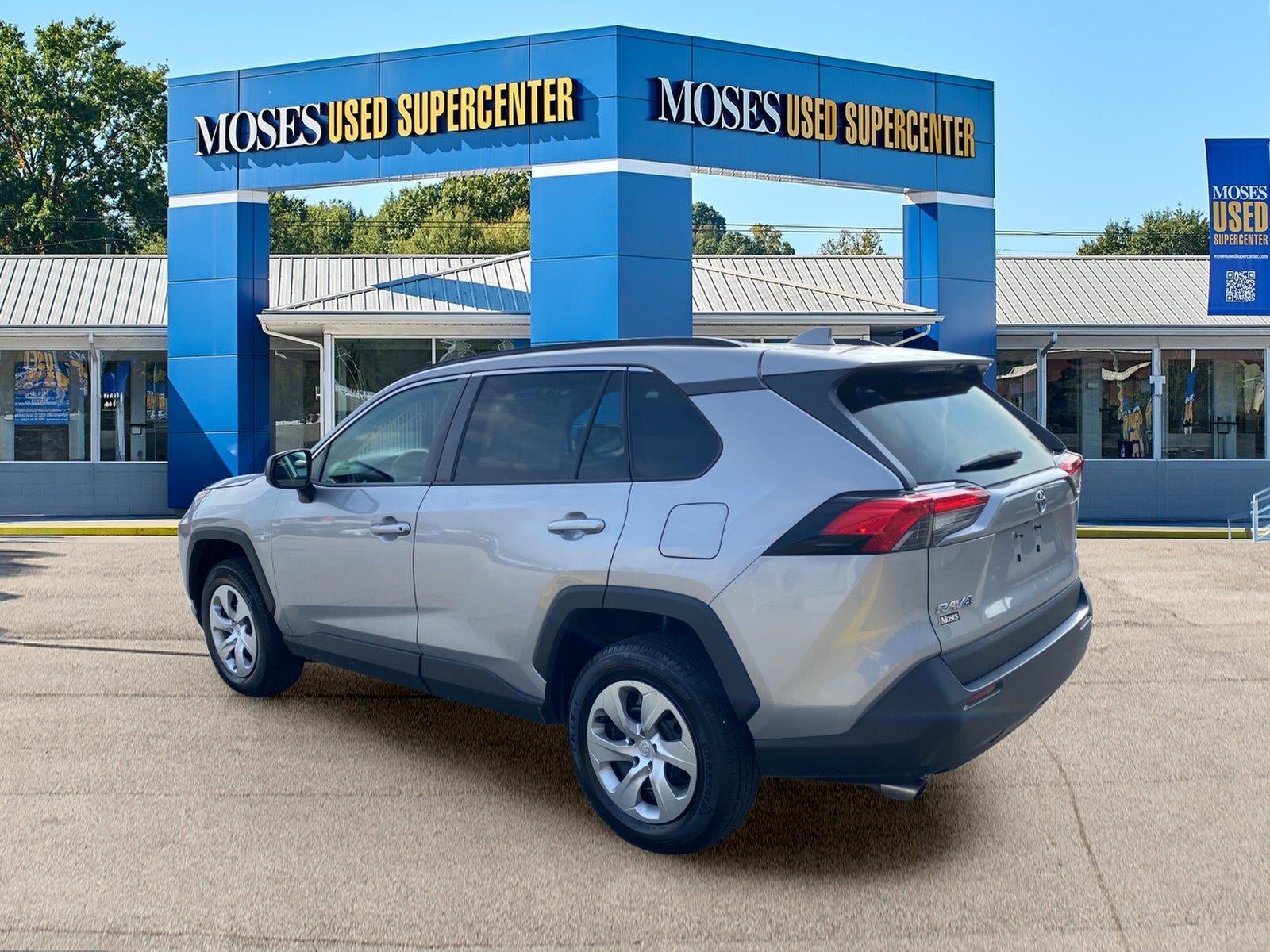 2019 Toyota RAV4 LE
