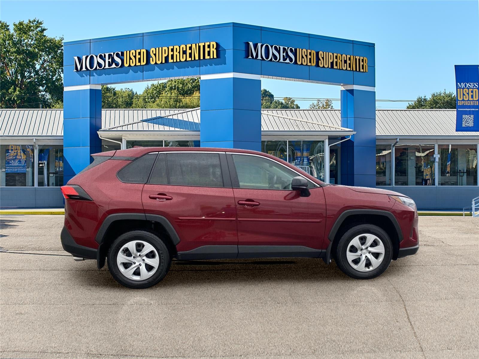 2024 Toyota RAV4 LE
