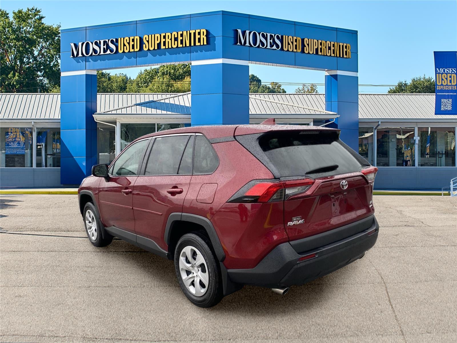 2024 Toyota RAV4 LE