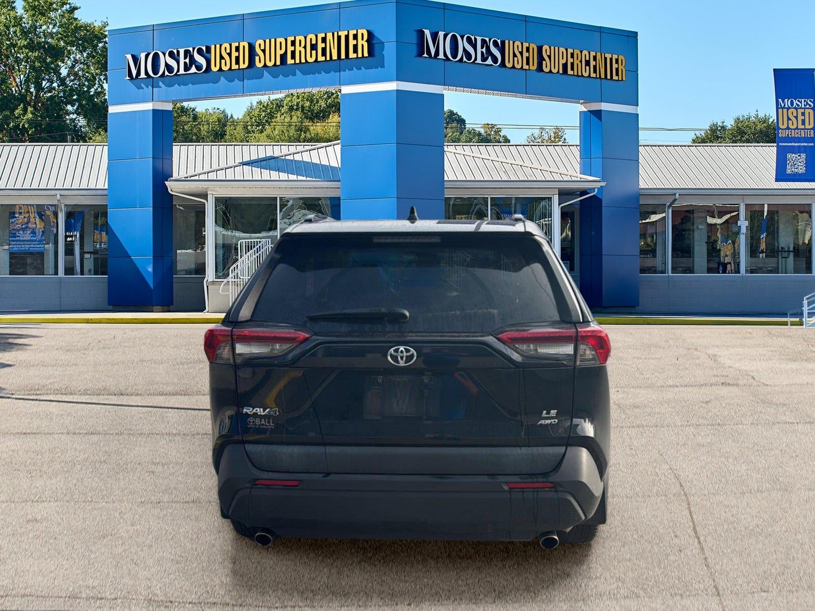 2019 Toyota RAV4 LE