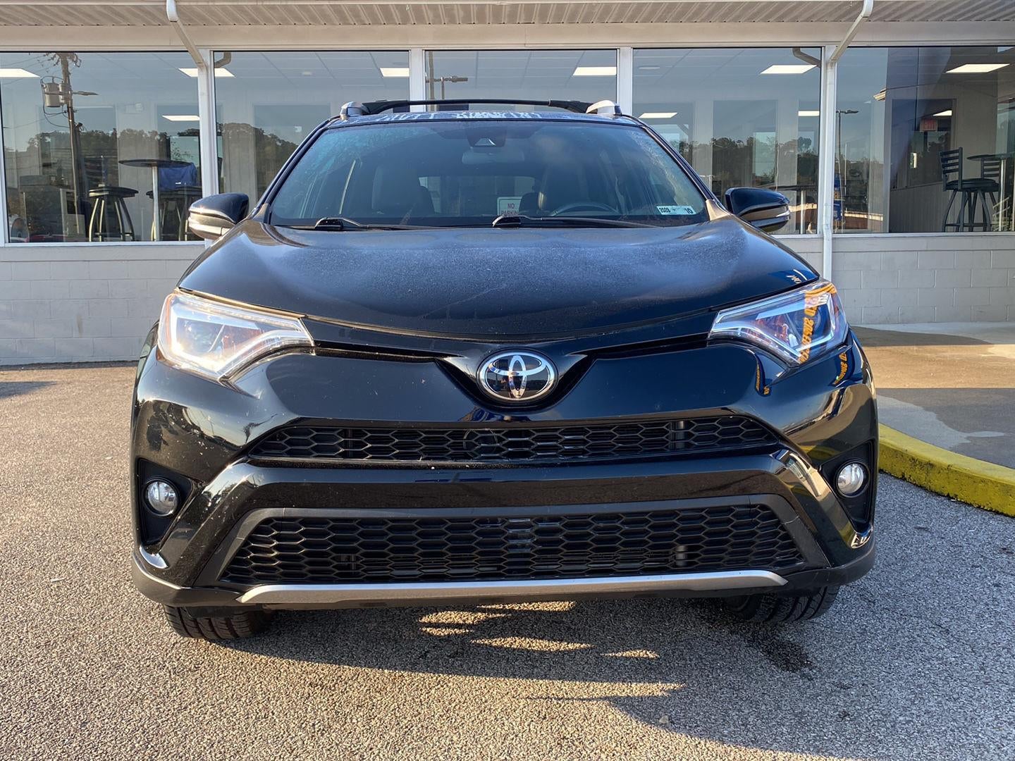 2017 Toyota RAV4 SE