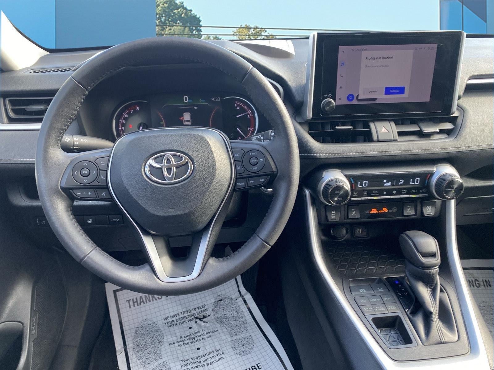 2023 Toyota RAV4 XLE