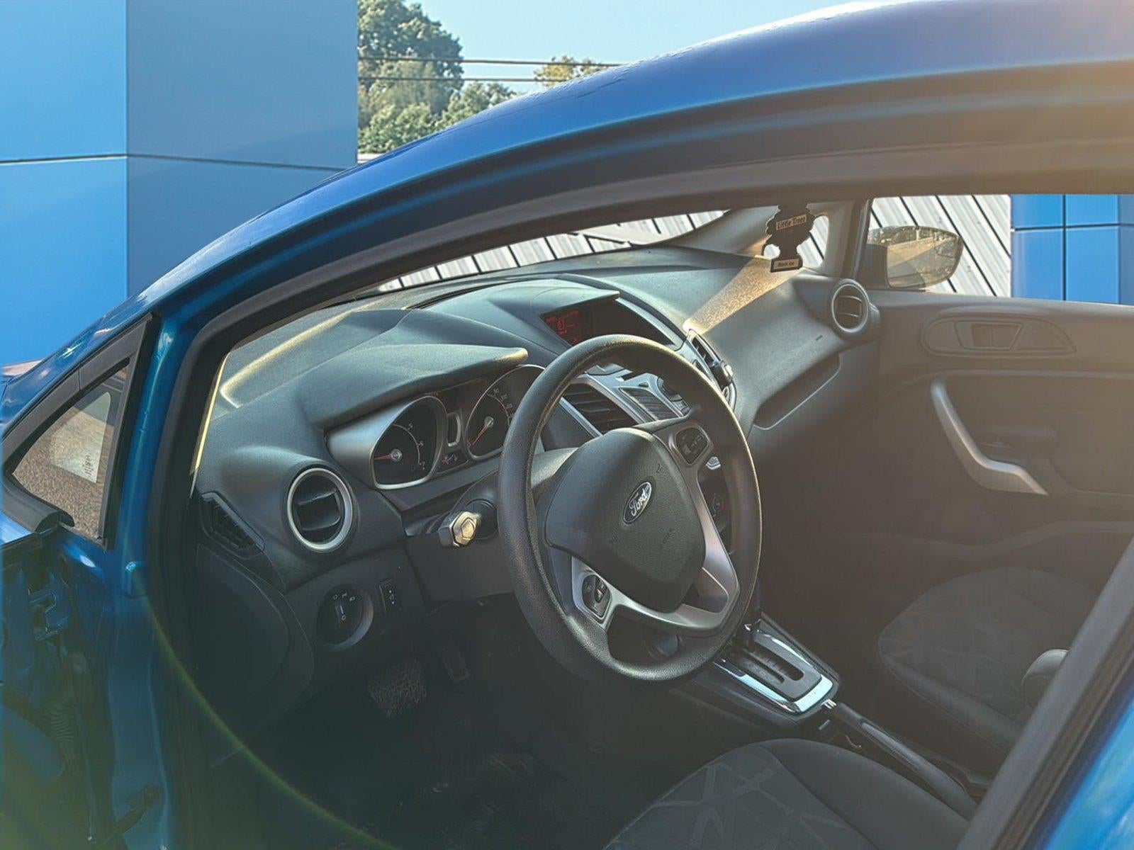 2012 Ford Fiesta SE