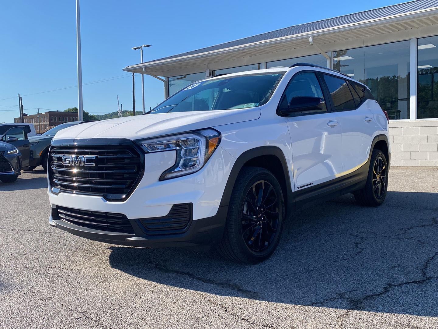 2024 GMC Terrain SLE