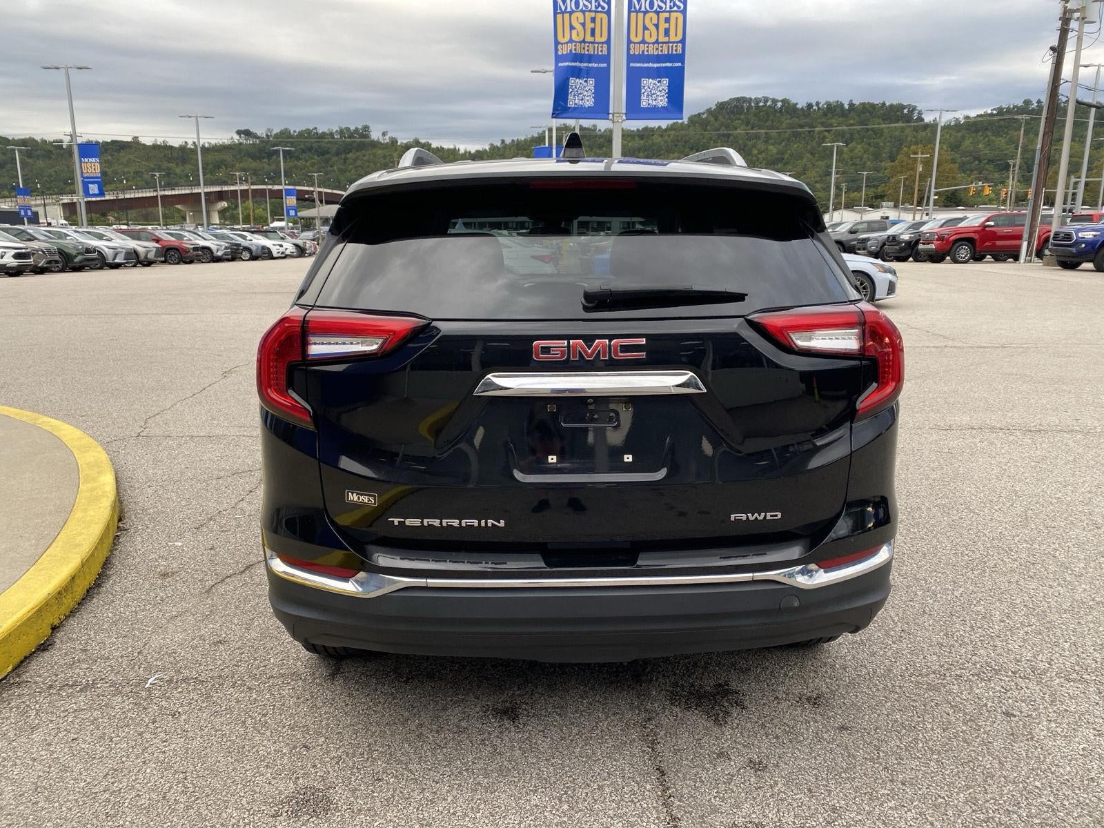 2024 GMC Terrain SLT