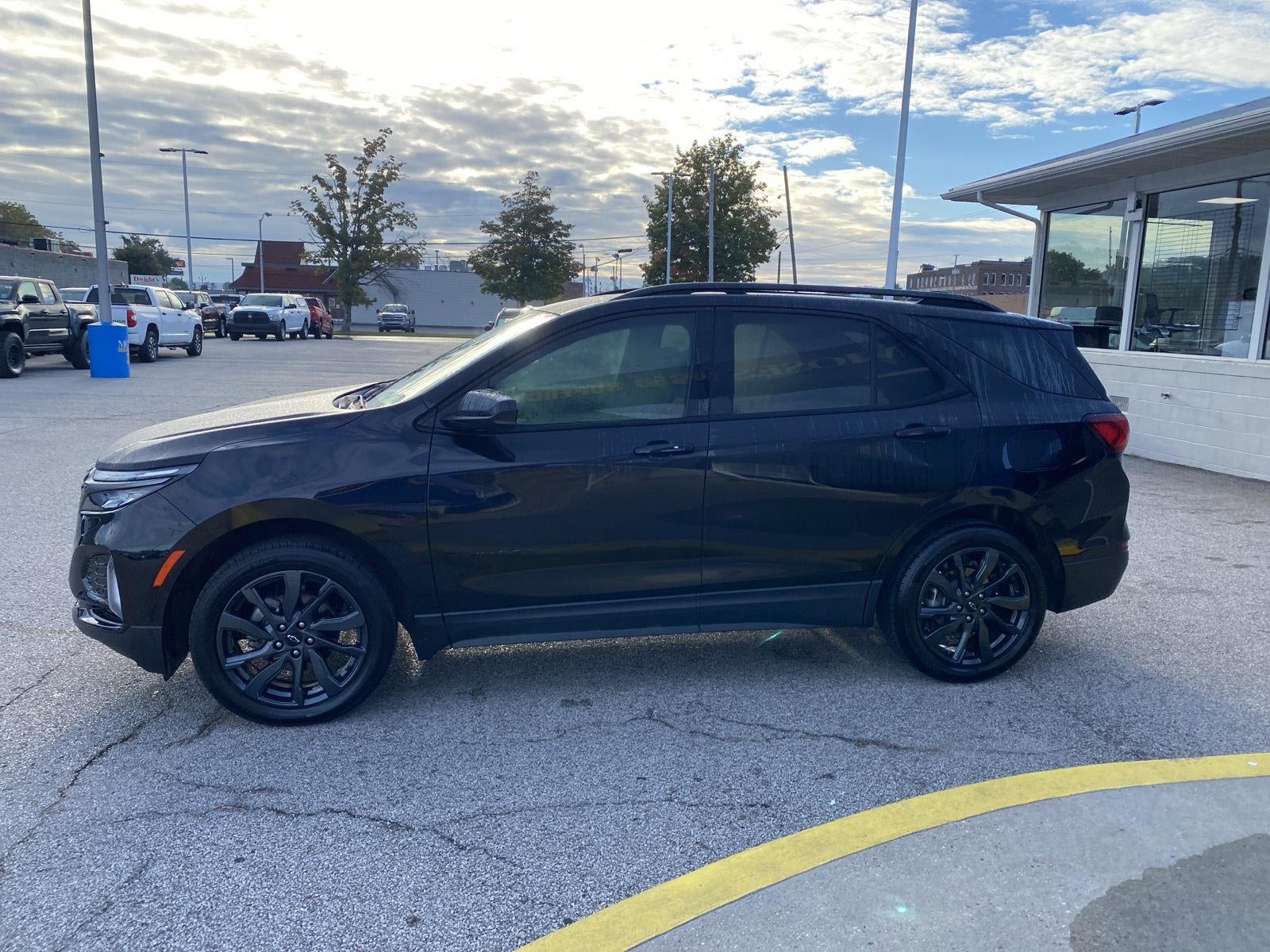 2023 Chevrolet Equinox RS