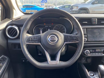 2022 Nissan Versa SR