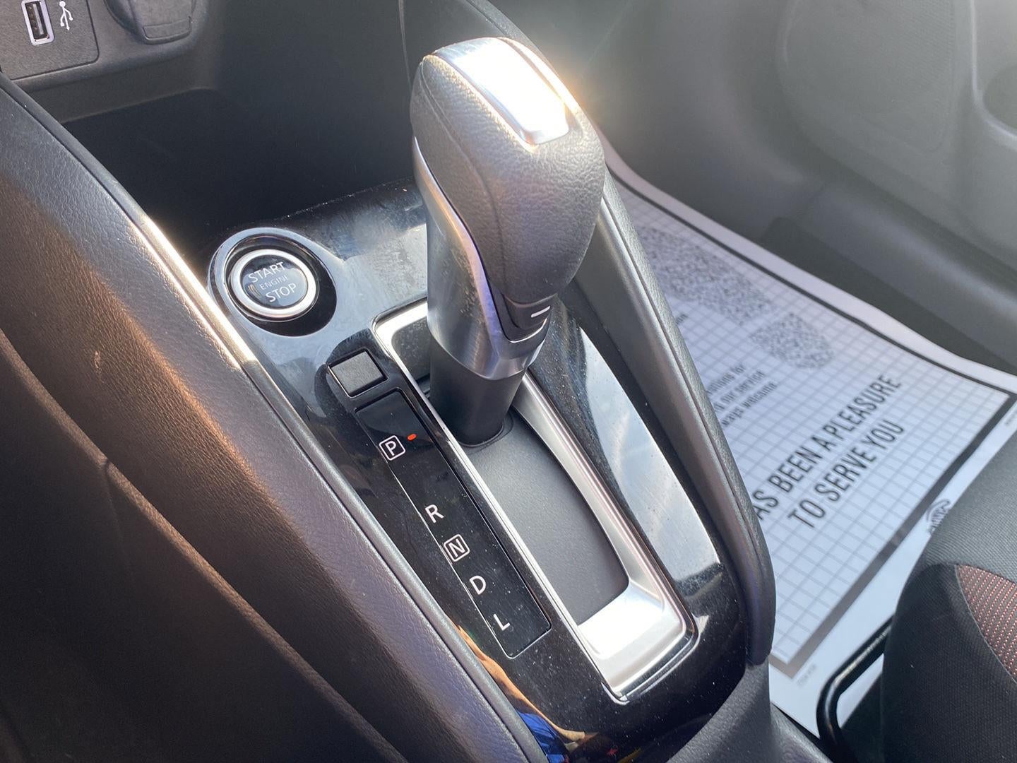 2022 Nissan Versa SR