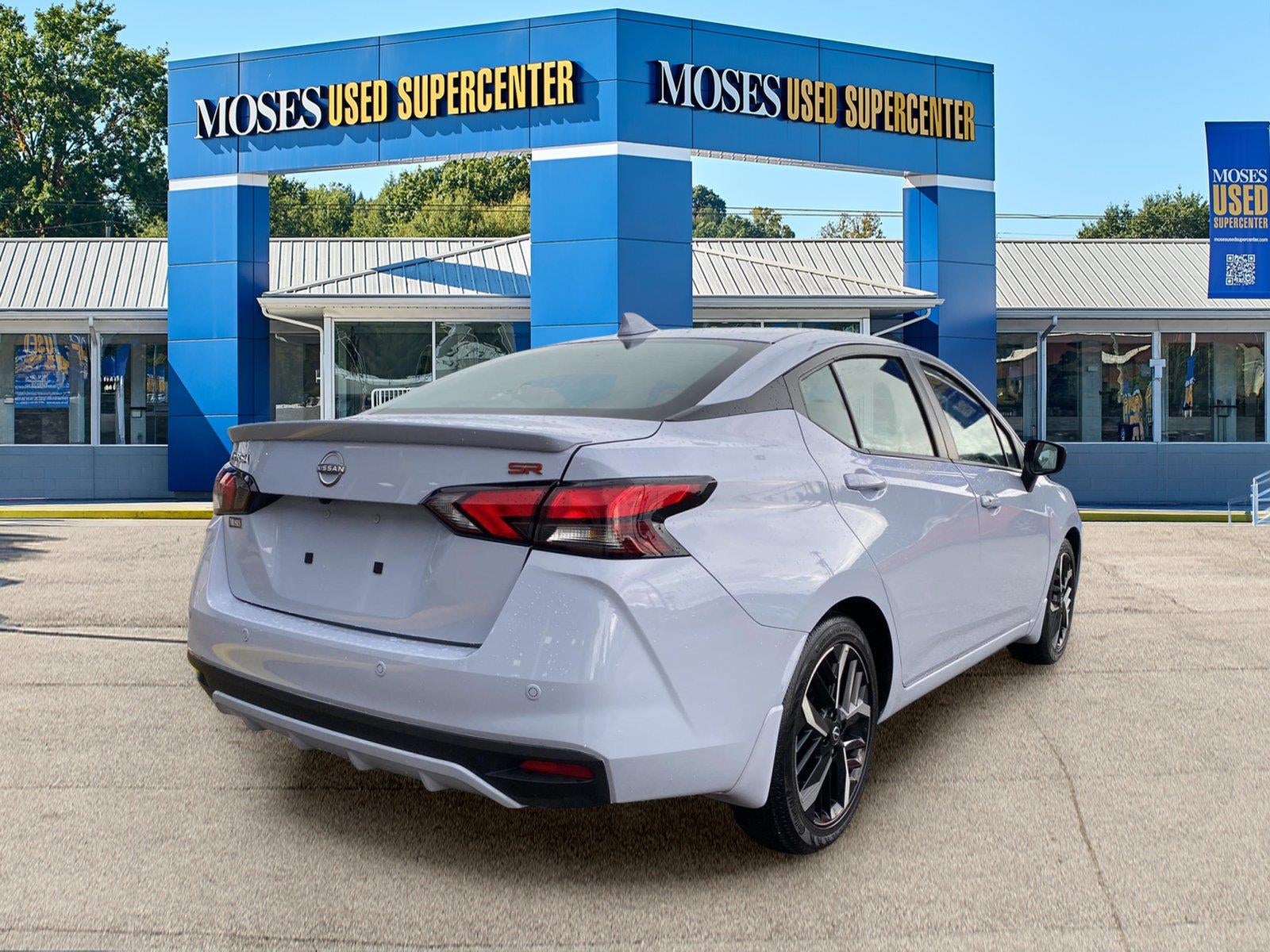 2025 Nissan Versa SR