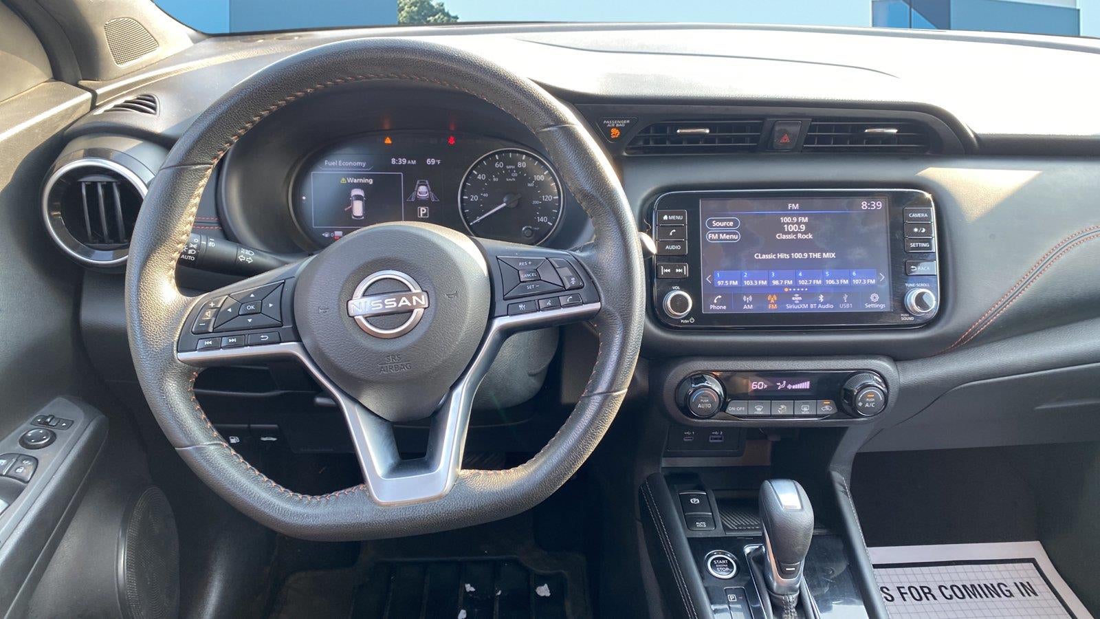 2022 Nissan Kicks SR