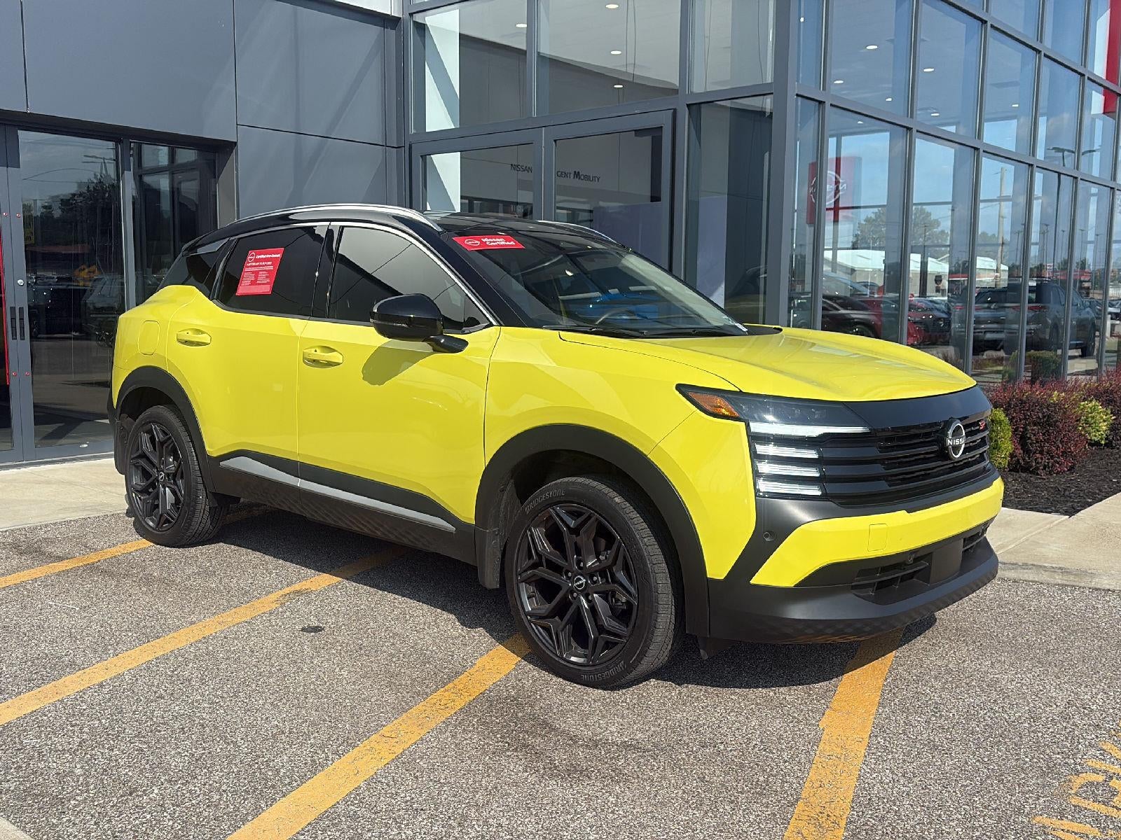 2025 Nissan Kicks SR
