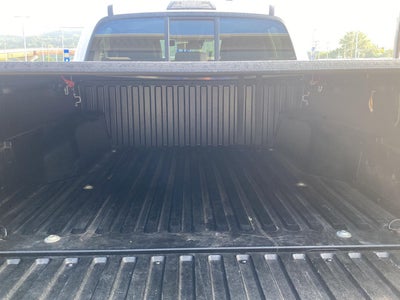 2022 Toyota Tacoma SR V6