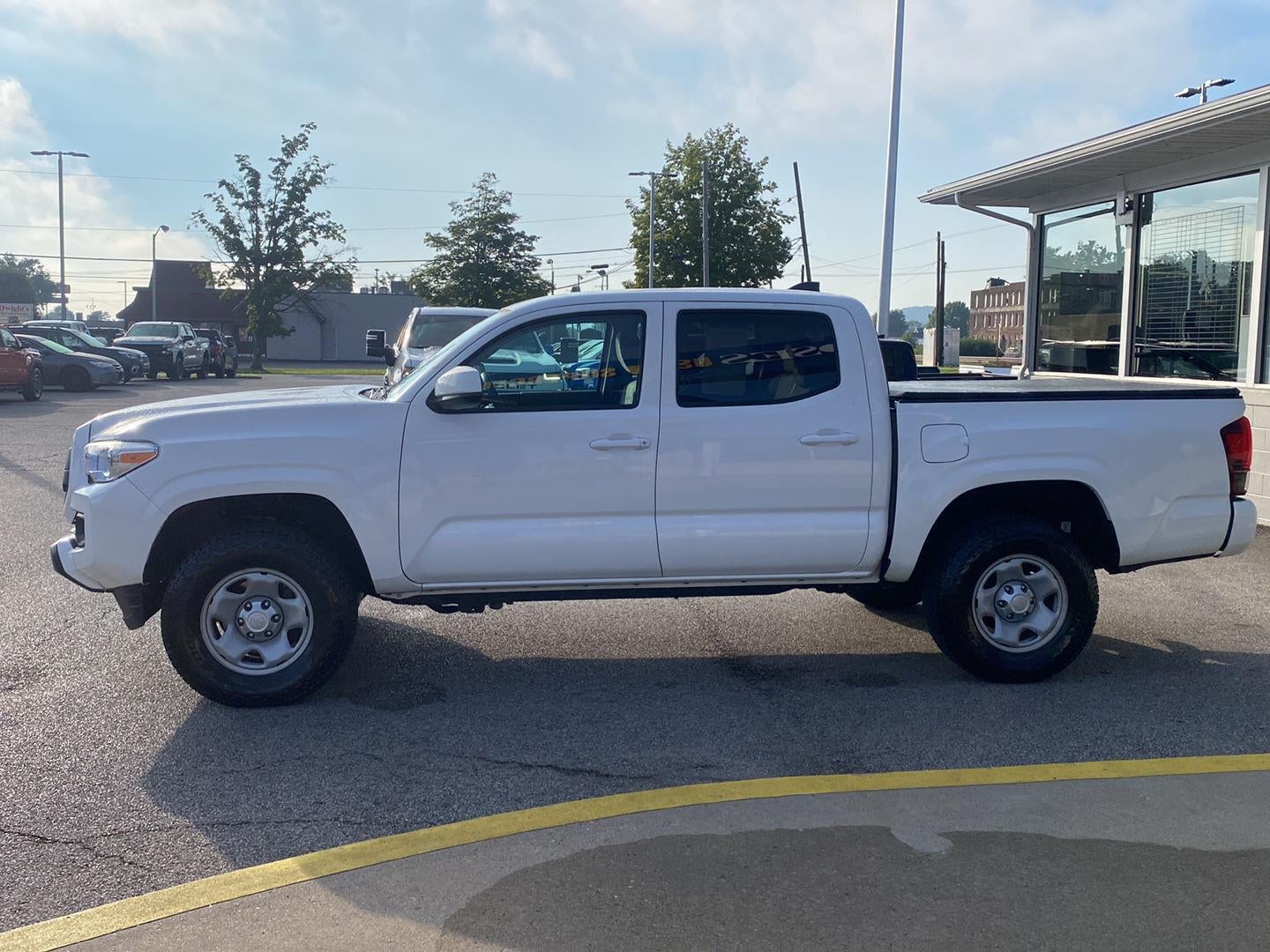 2022 Toyota Tacoma SR V6