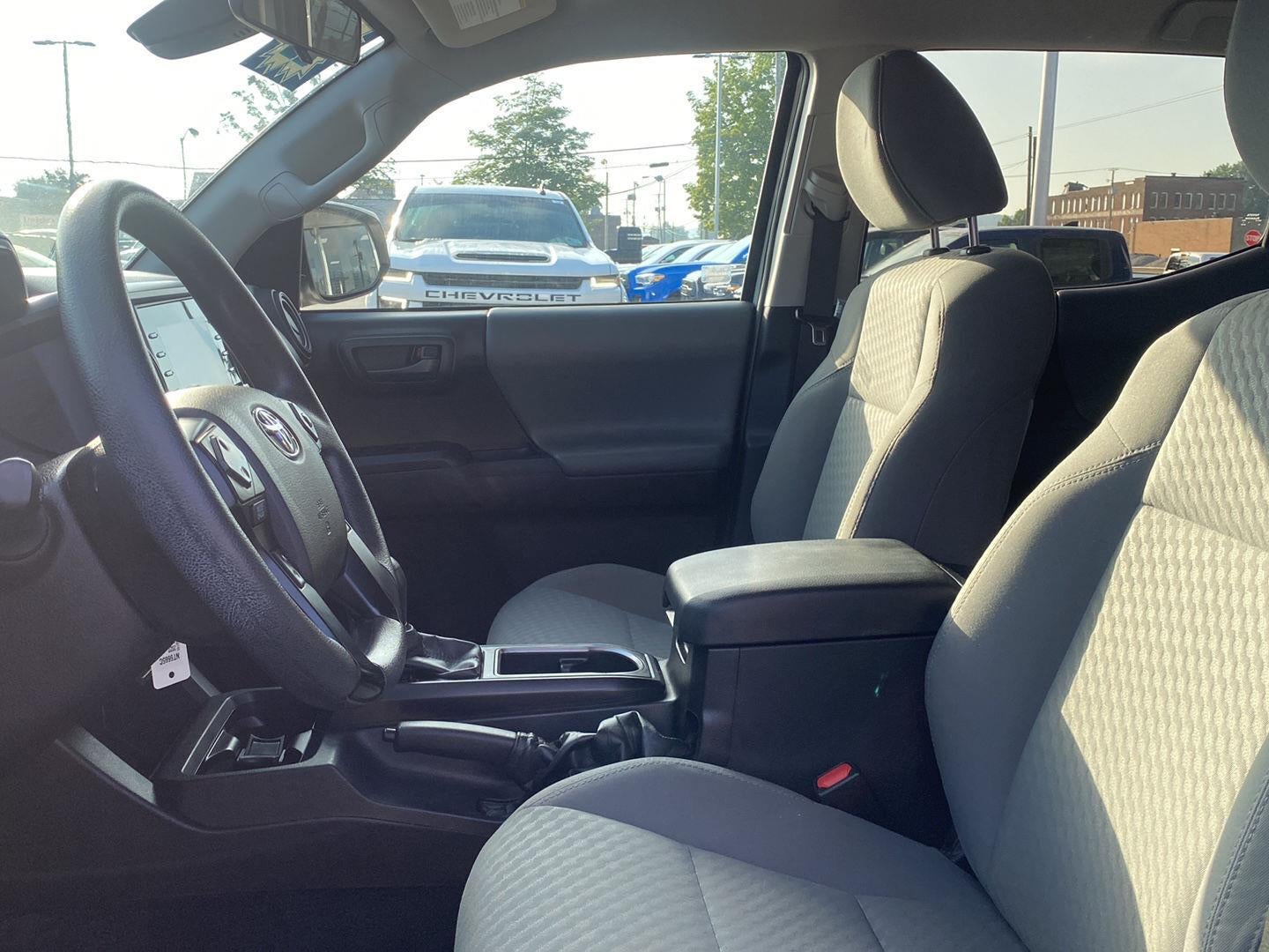 2022 Toyota Tacoma SR V6