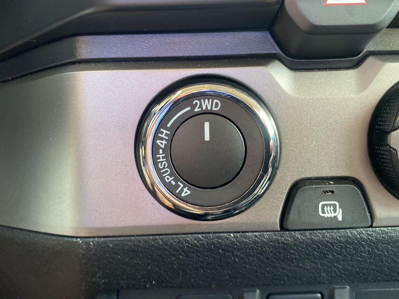 2022 Toyota Tacoma SR V6