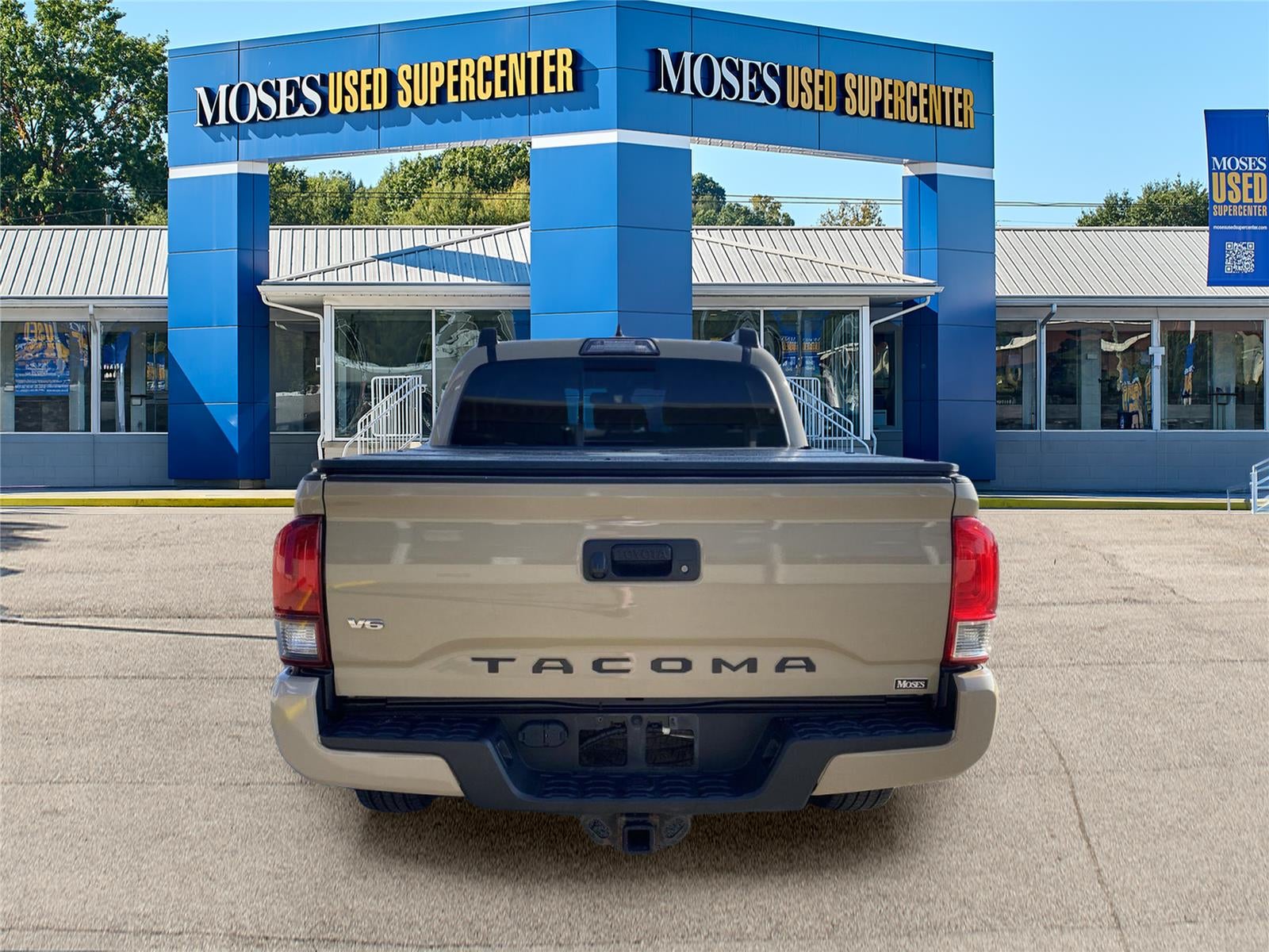 2019 Toyota TACOMA 4WD Base