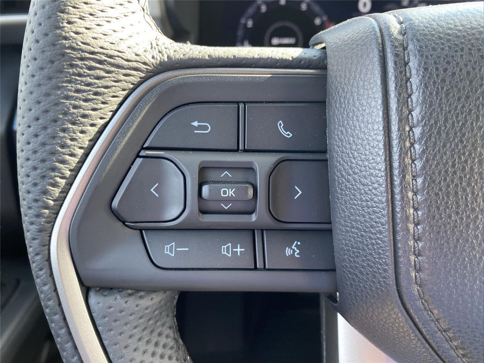 2025 Toyota TACOMA 4WD TRD OFF ROAD DOUBLE CAB 5