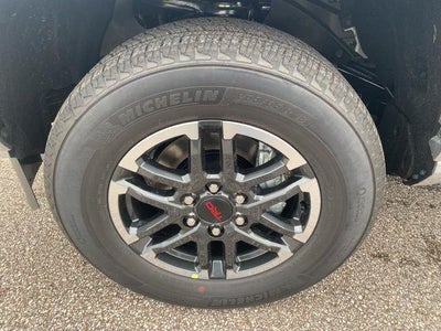 2025 Toyota Tacoma TRD Sport HV