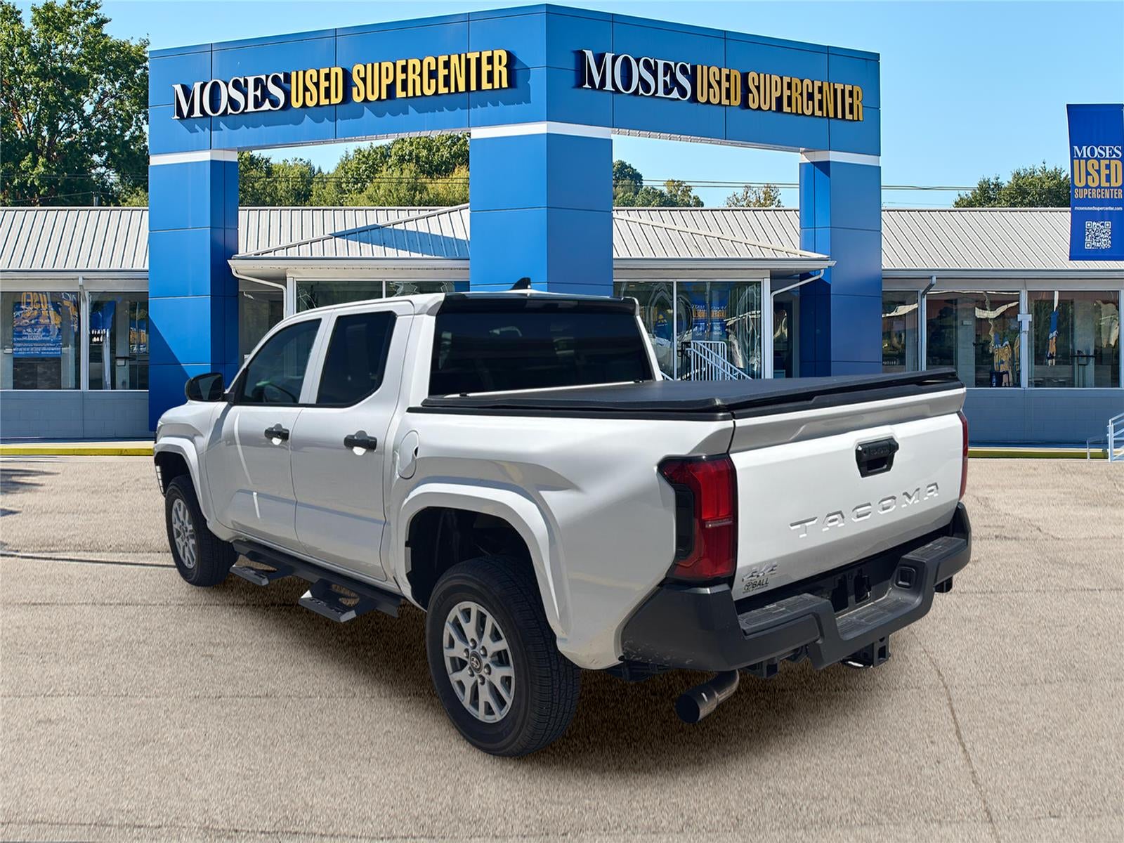 2024 Toyota Tacoma SR