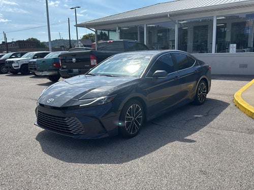 2025 Toyota Camry XLE