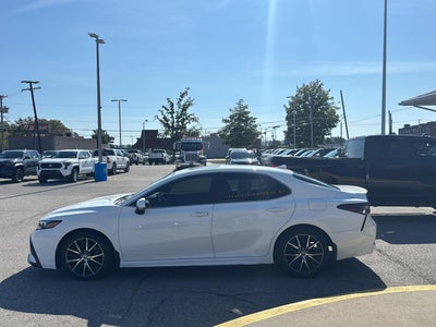 2021 Toyota Camry SE