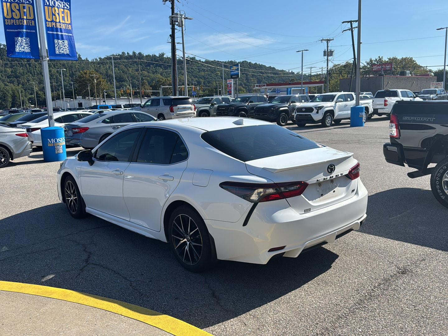 2021 Toyota Camry SE