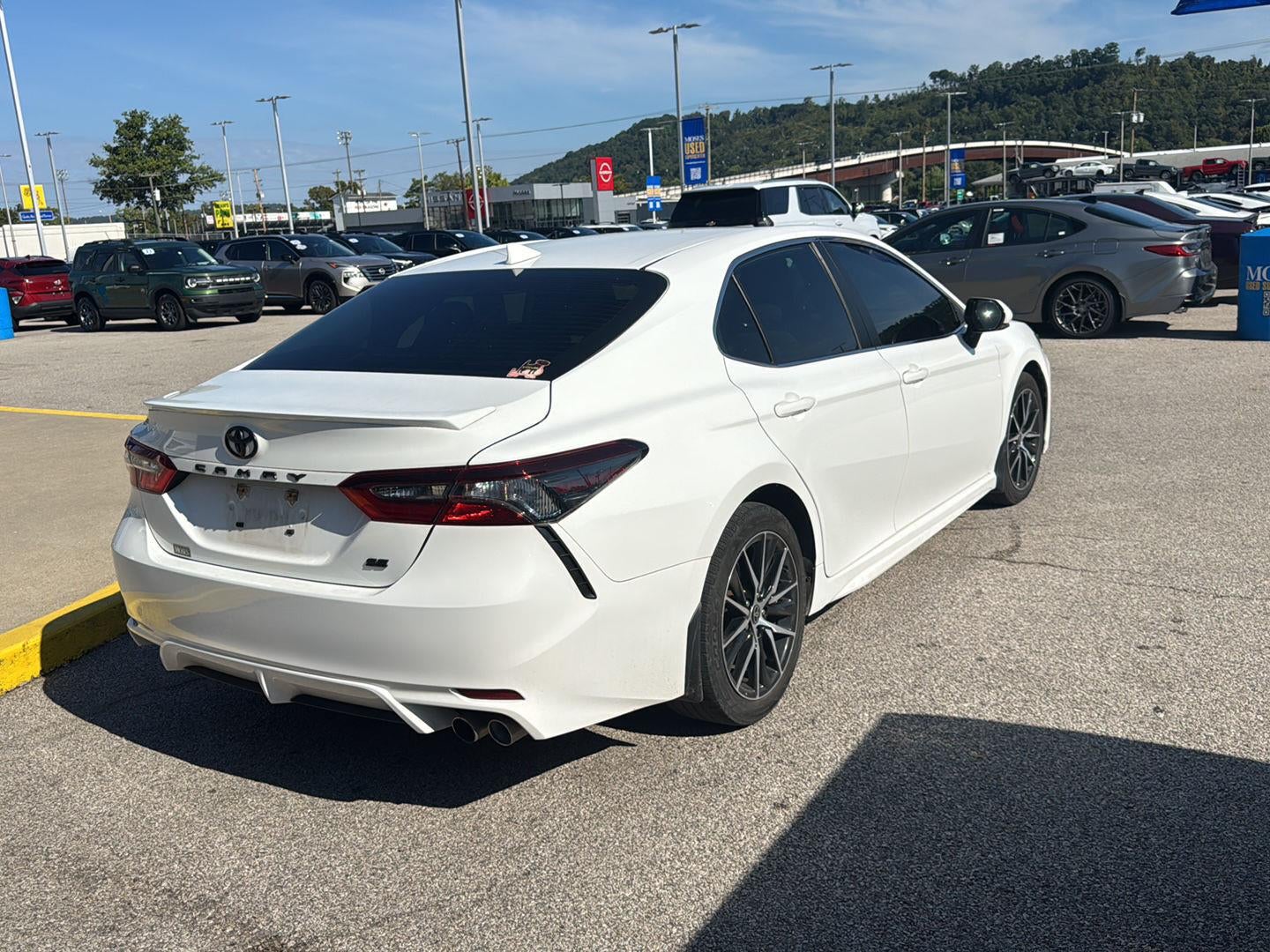 2021 Toyota Camry SE