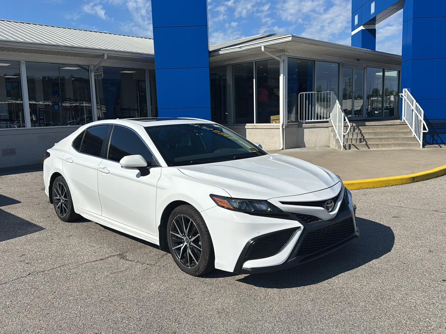 2021 Toyota Camry SE