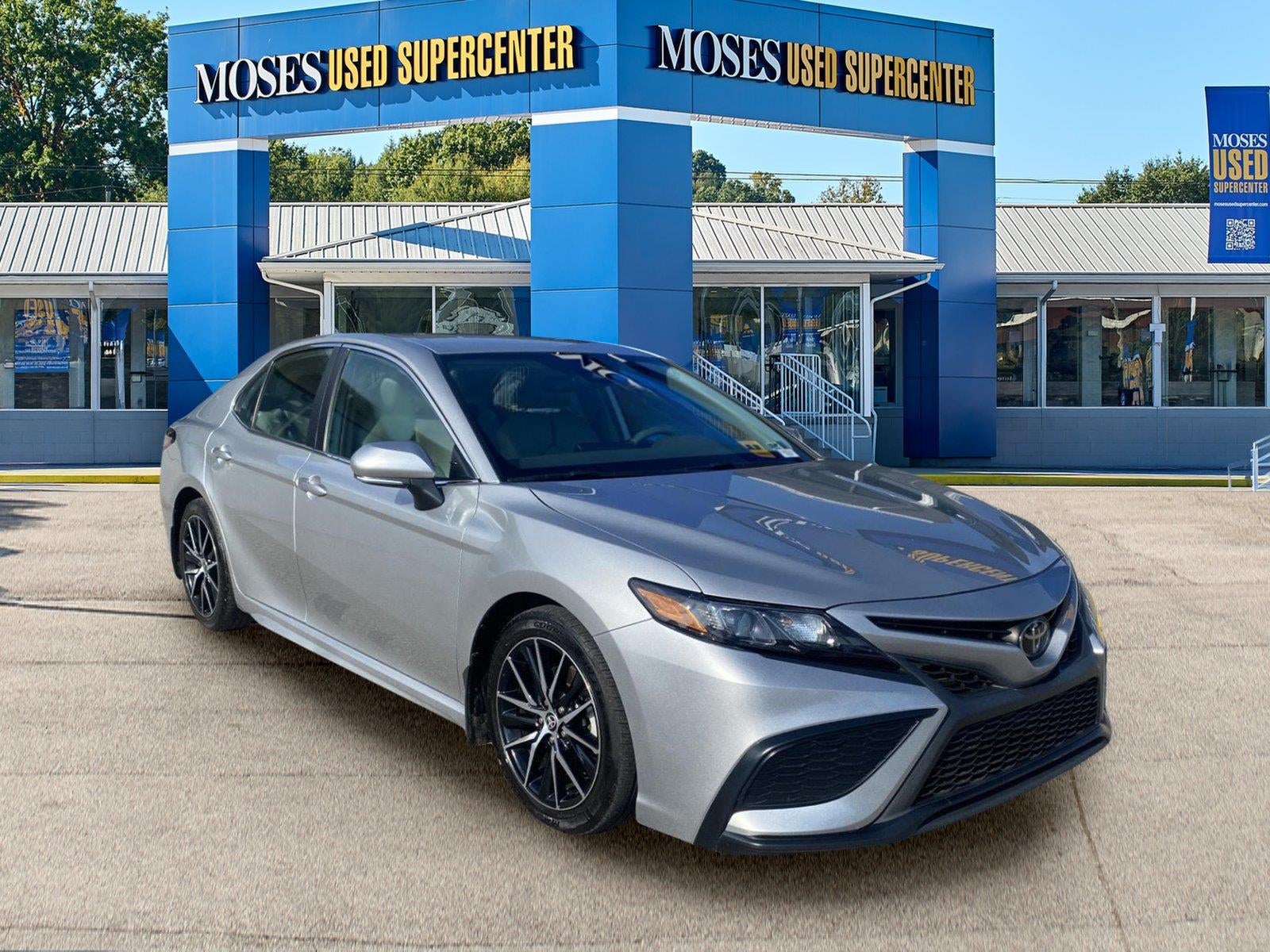 2023 Toyota Camry SE