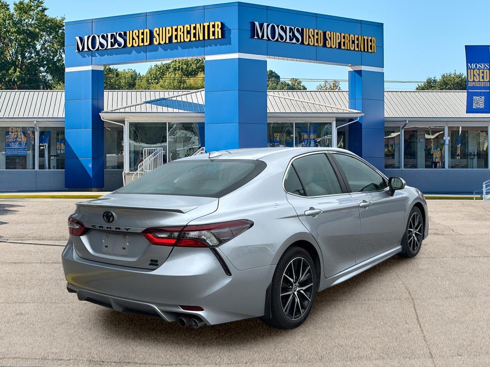 2023 Toyota Camry SE