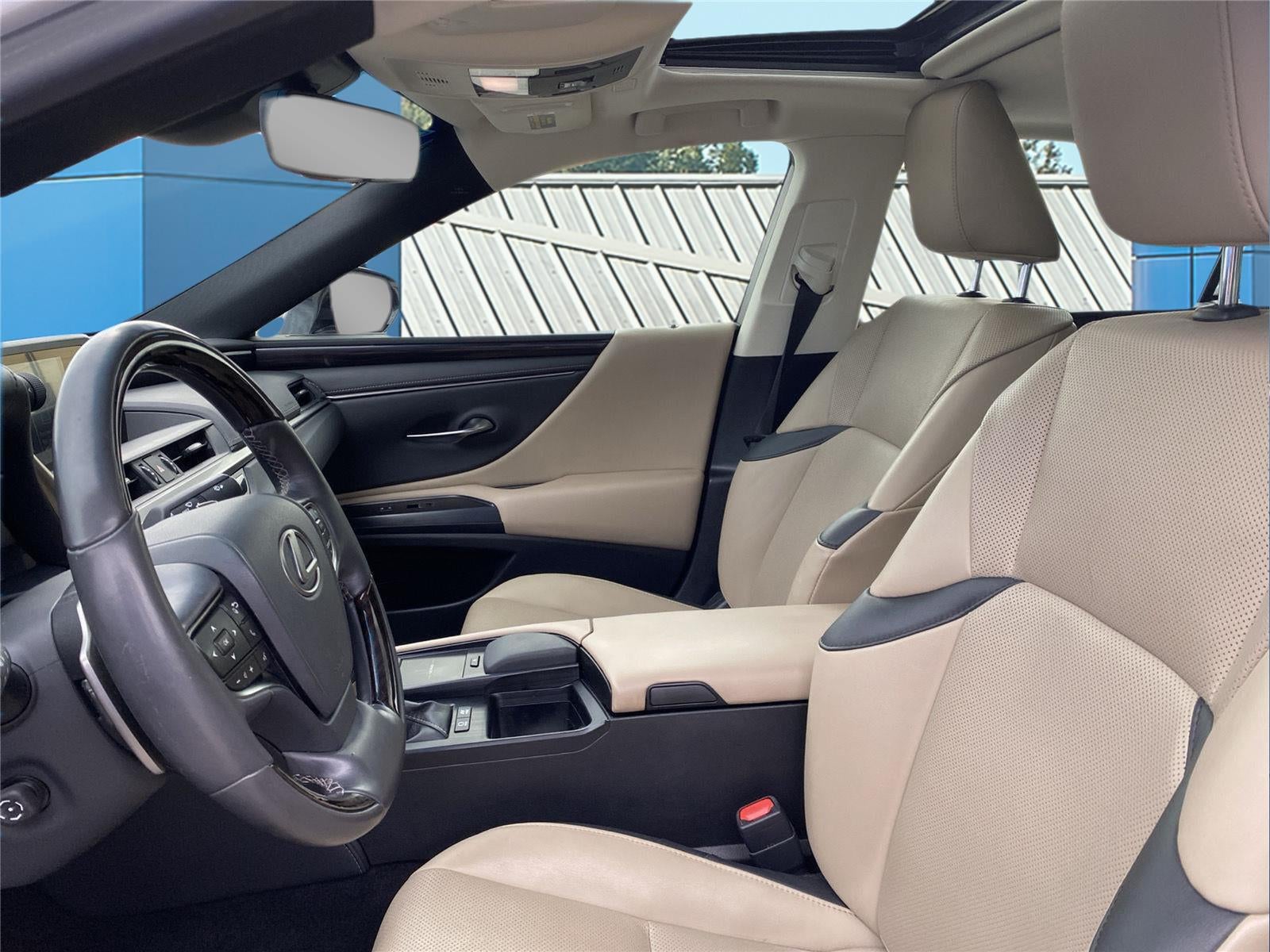 2021 Lexus ES ES 300h