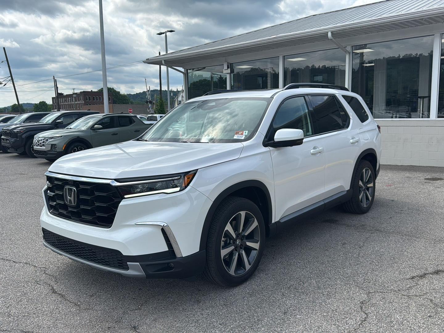 2025 Honda Pilot Elite