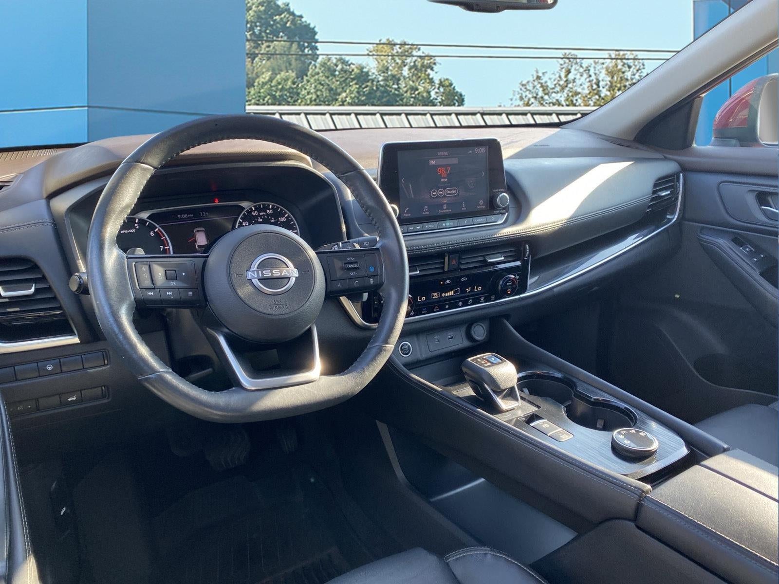 2022 Nissan Rogue SL