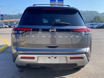 2024 Nissan Pathfinder SL